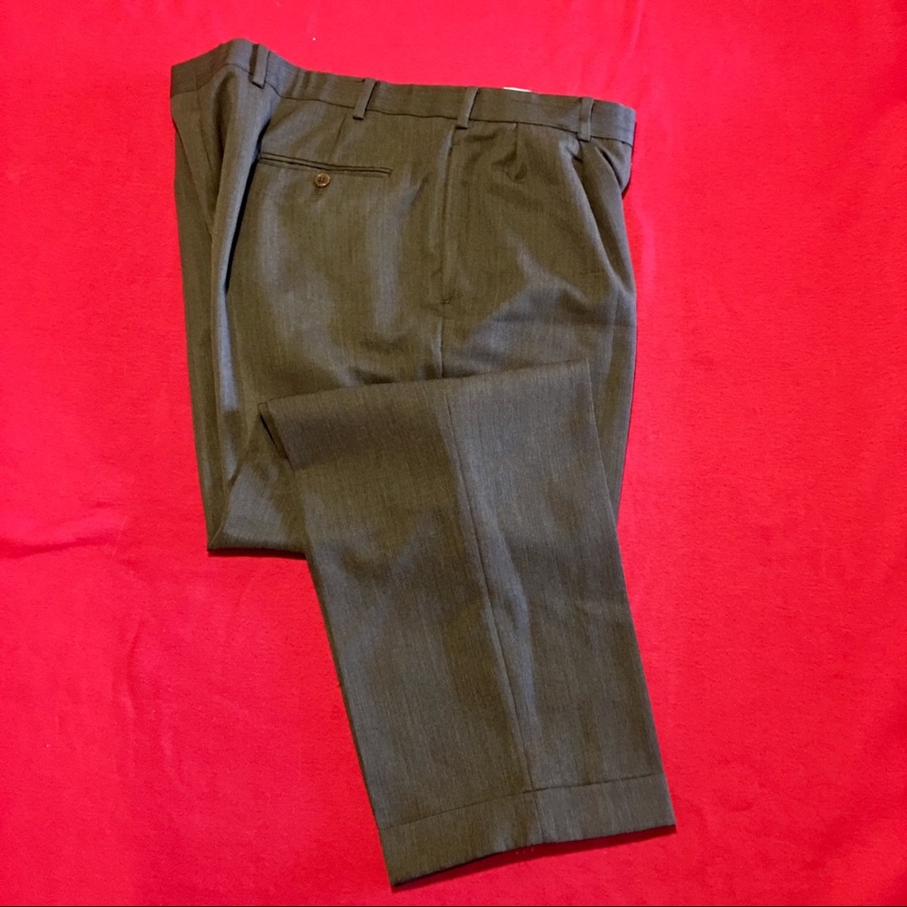 Men’s size 42/30 Brooks Brothers Brown Slacks